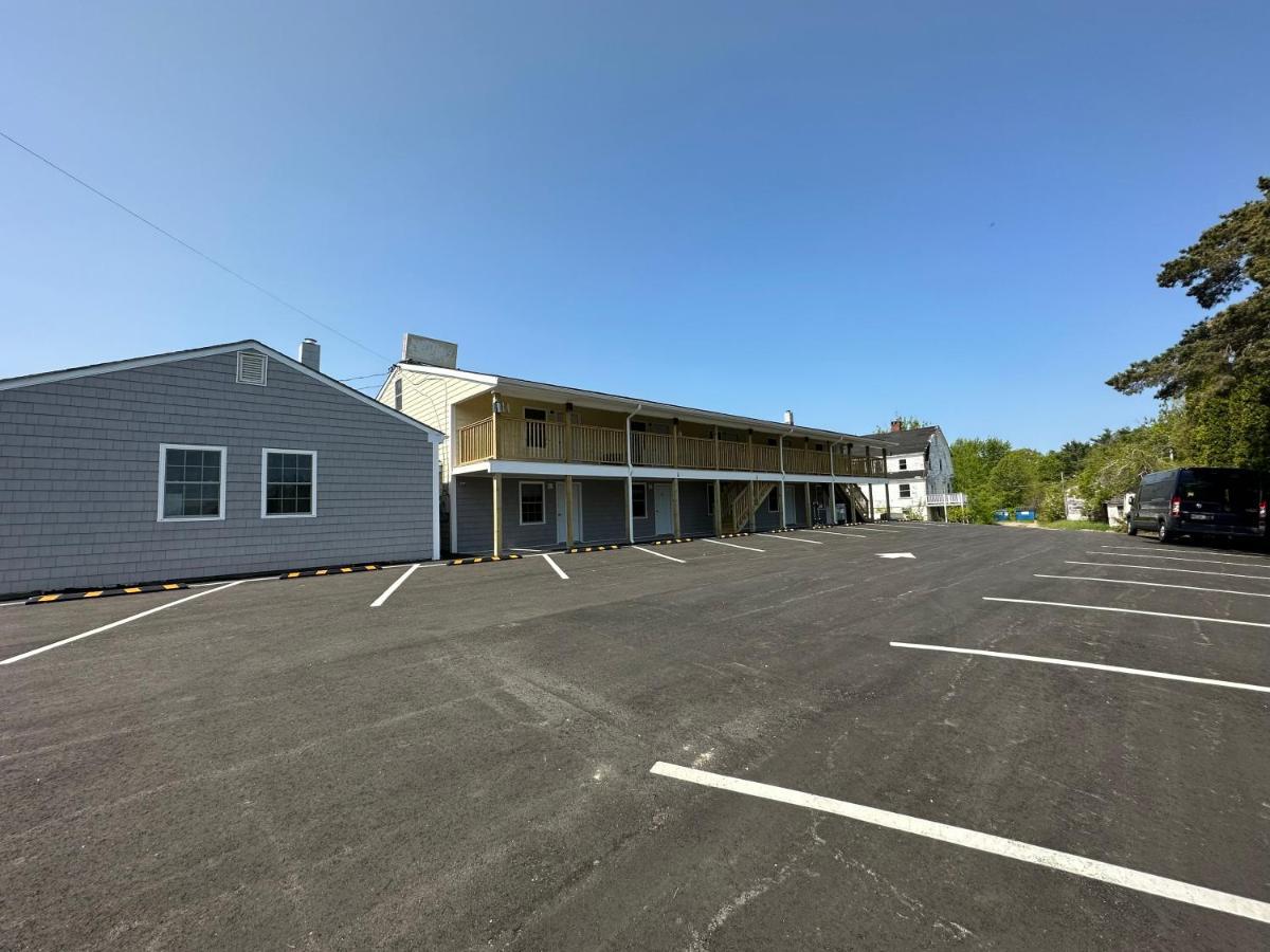 Vacation Inn Saco Exterior photo