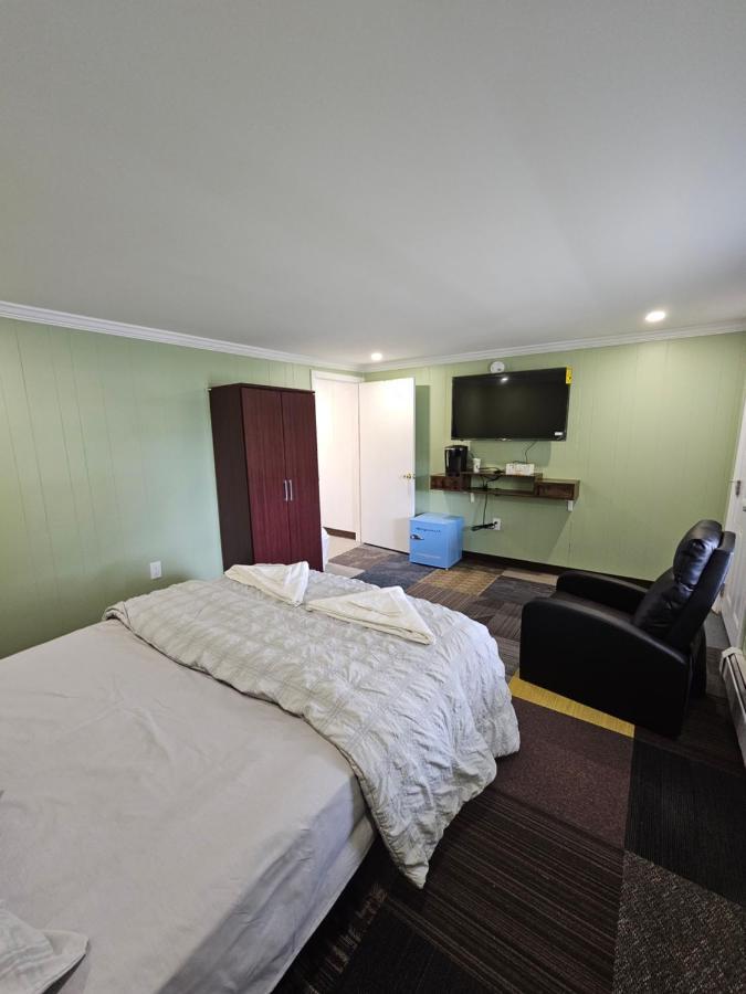 Vacation Inn Saco Room photo