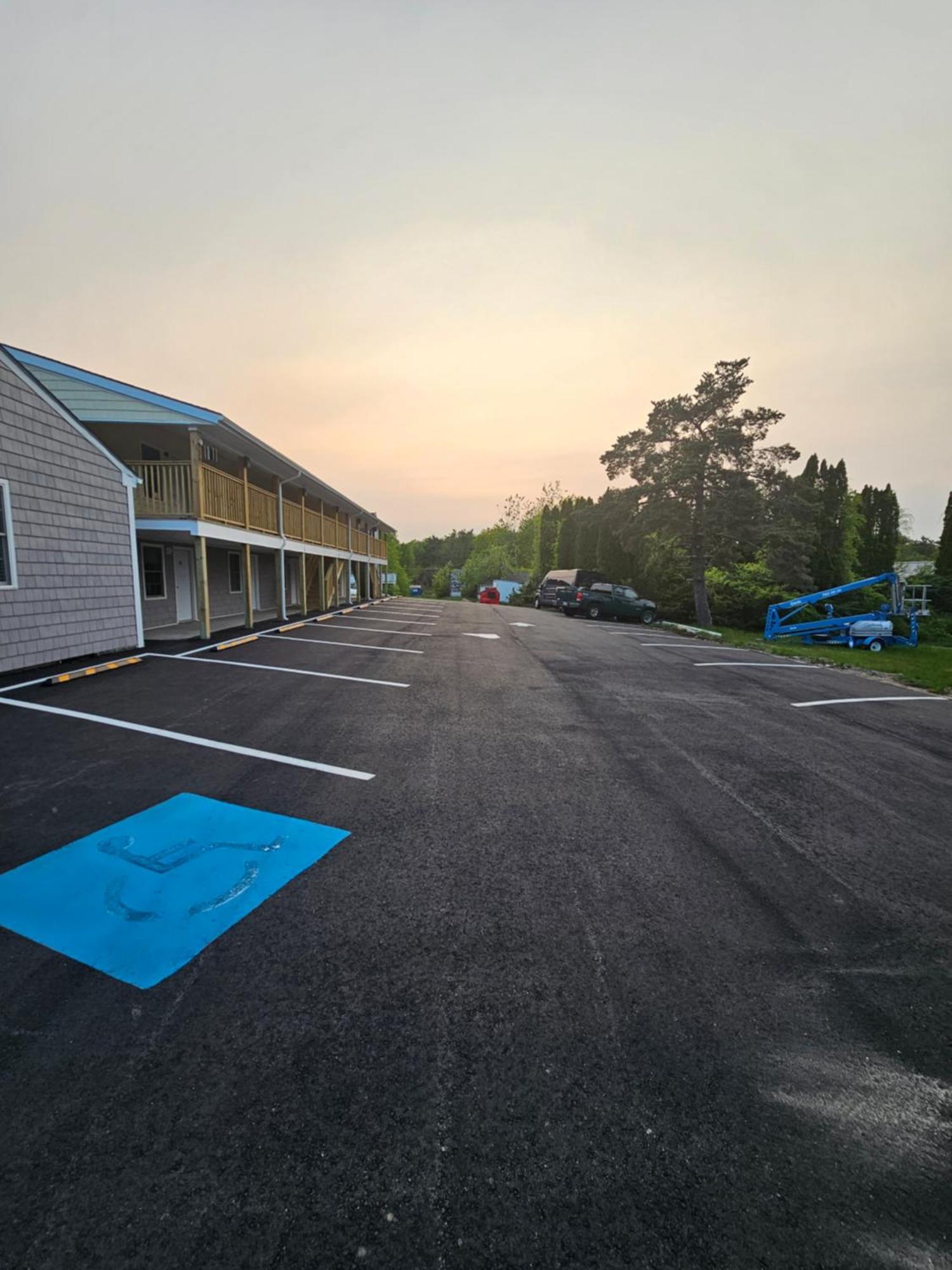 Vacation Inn Saco Exterior photo