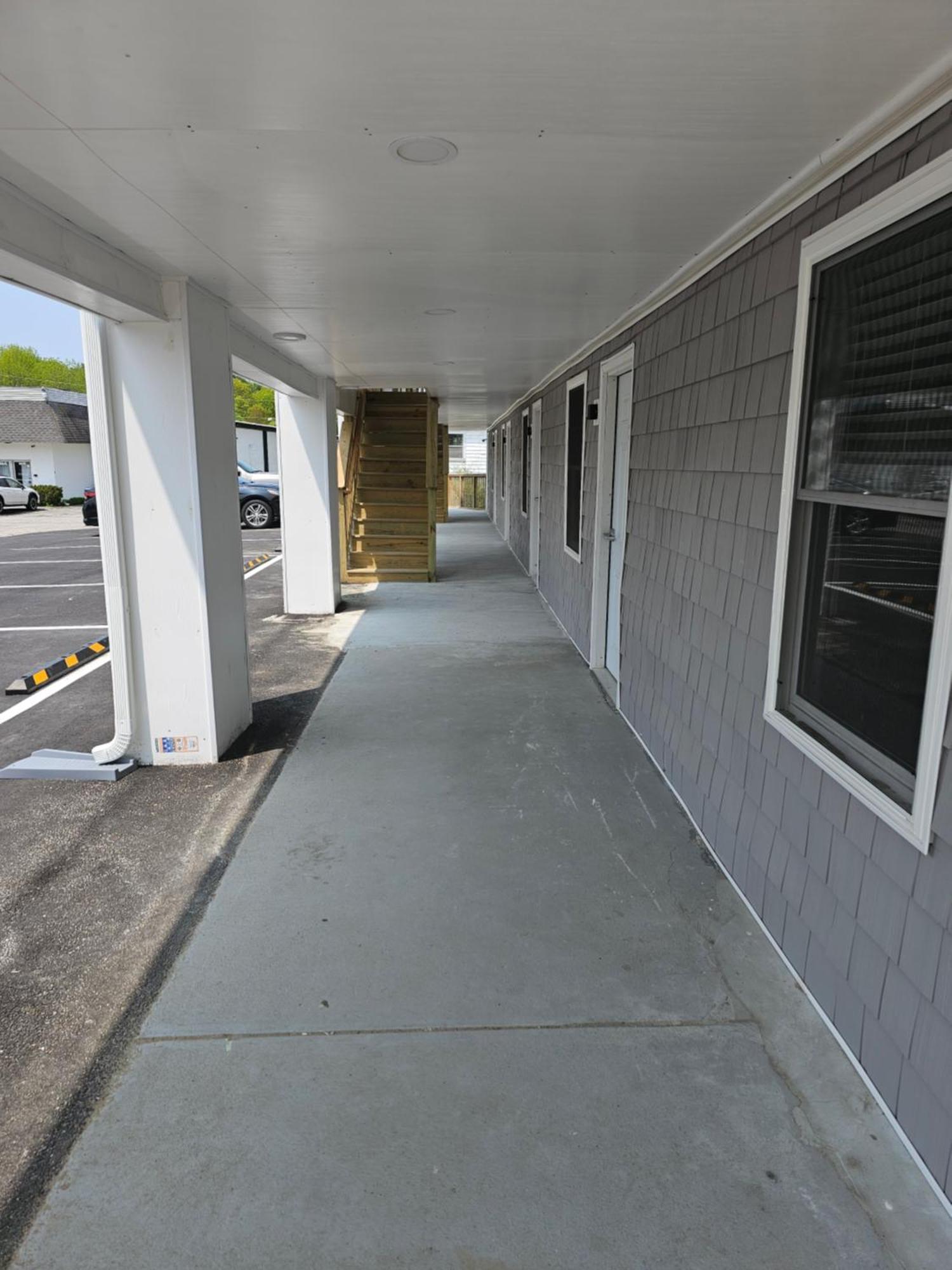 Vacation Inn Saco Exterior photo